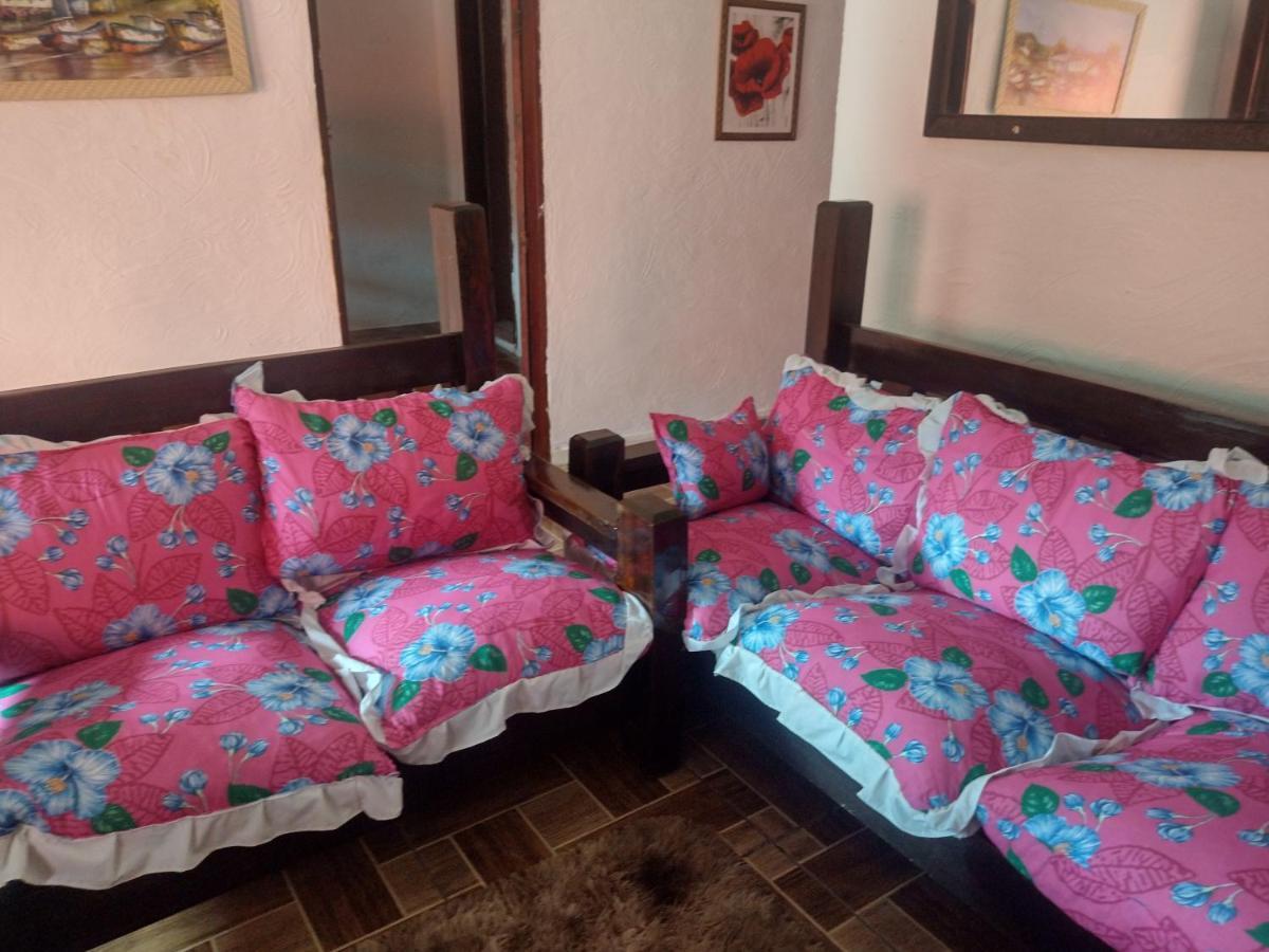 Hostel Raio De Fogo باراتي المظهر الخارجي الصورة